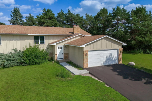 2515 Royals Drive, Minnetonka, MN 55305