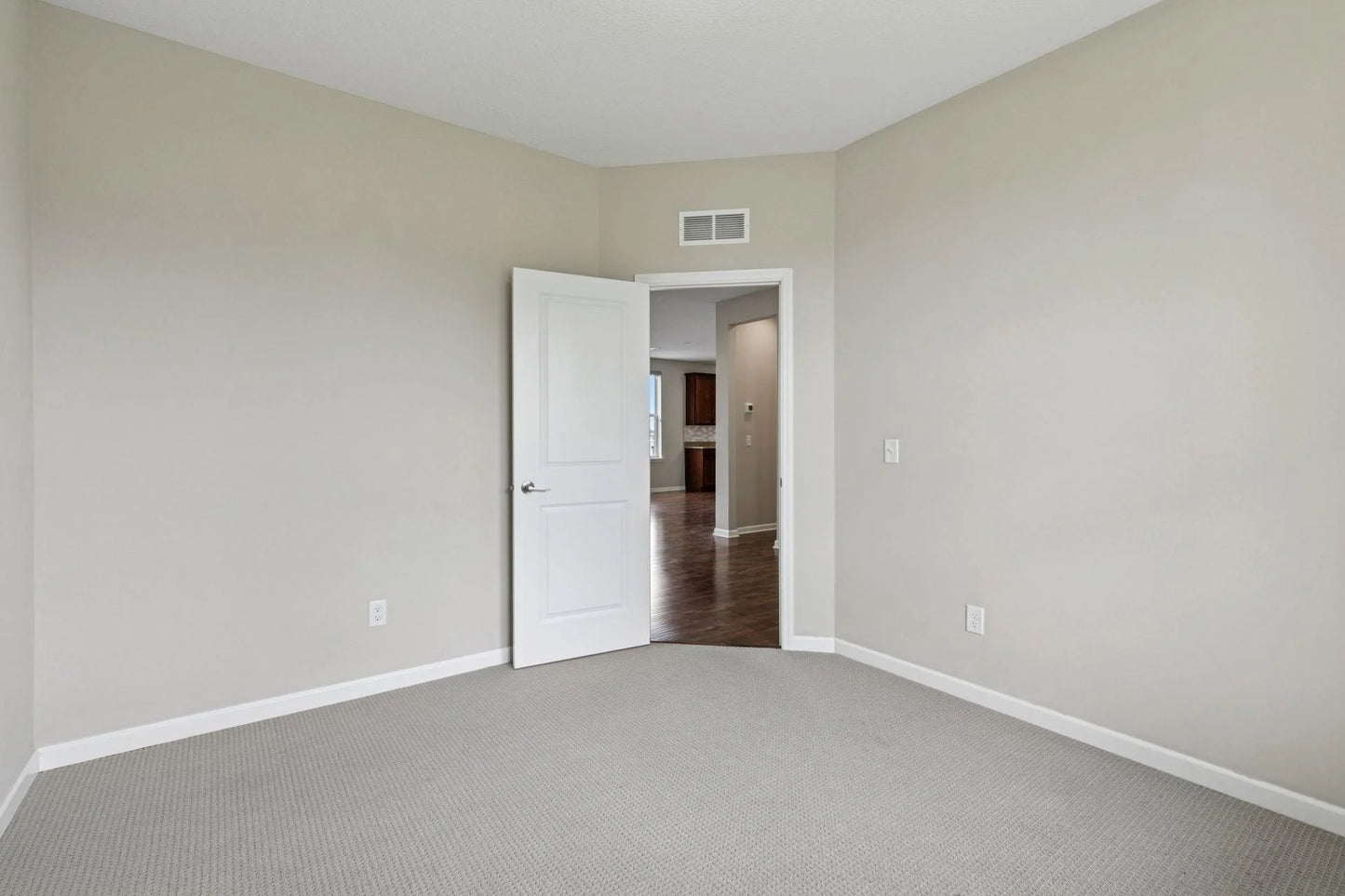5045 Trillium Cove, Prior Lake, MN 55372