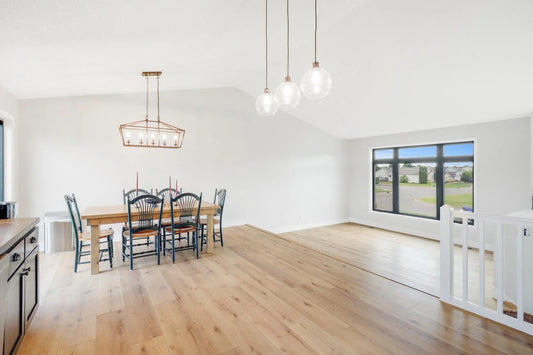 5200 Kalenda Court, Albertville, MN 55301