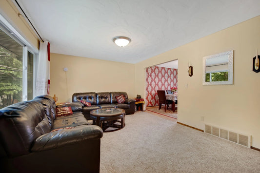 6140 Utah Avenue, New Hope, MN 55428