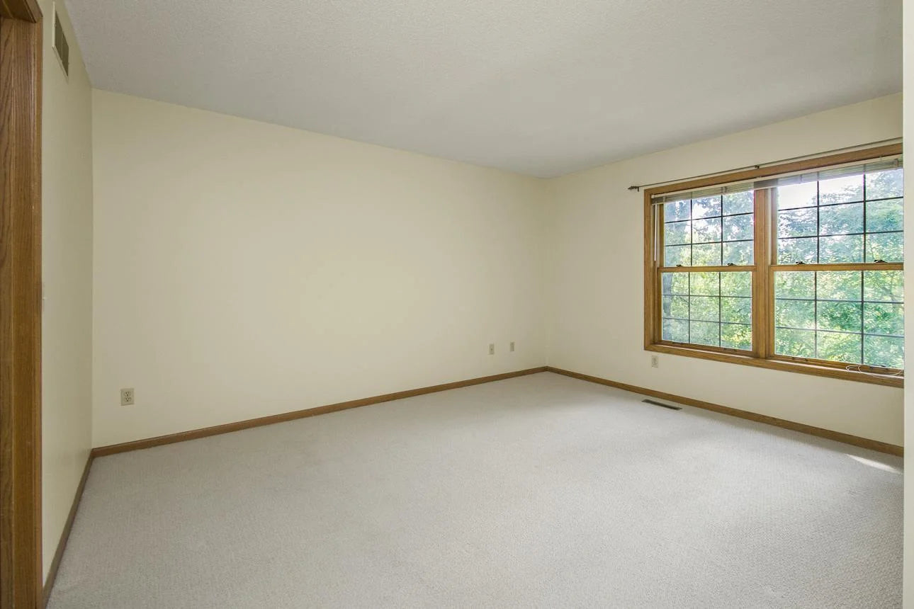 4906 Bayswater Road, Minnetonka, MN 55345