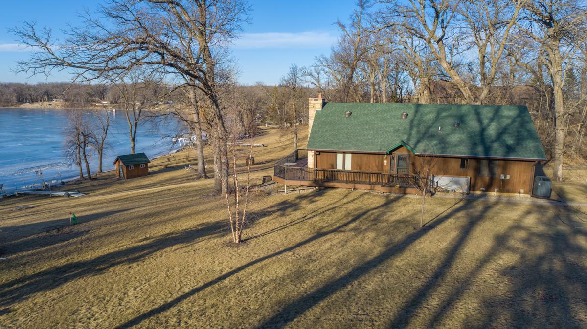 23621 180th Street, New Richland Twp, MN 56072