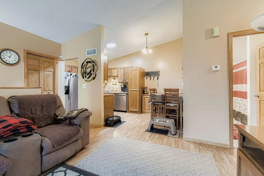 5117 Angeline Avenue, Crystal, MN 55429