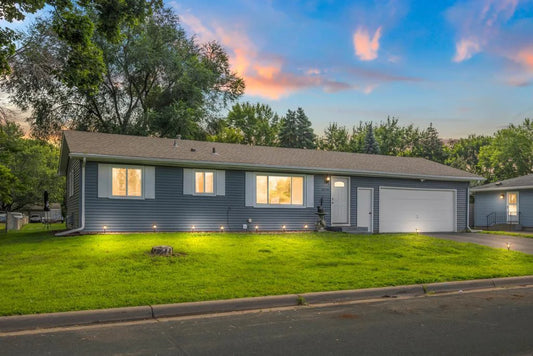 4370 Nicols Road, Eagan, MN 55122