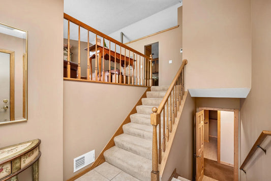 2520 Florida Avenue, Golden Valley, MN 55427