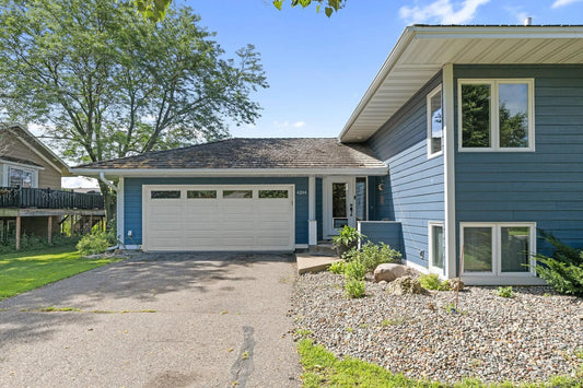 4204 158th Street, Rosemount, MN 55068