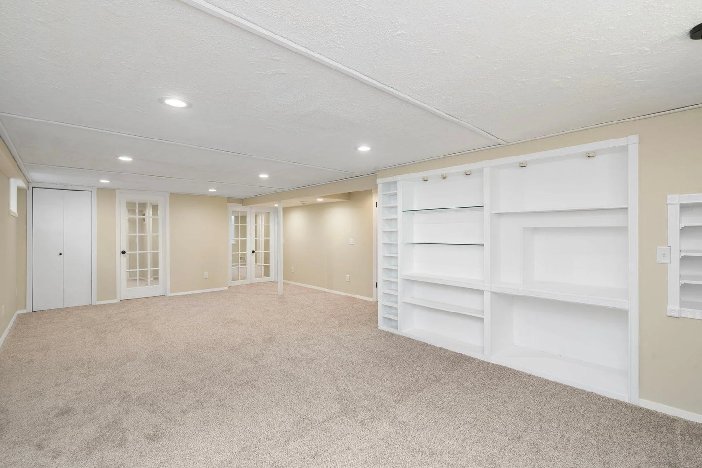 10212 Xerxes Avenue, Bloomington, MN 55431