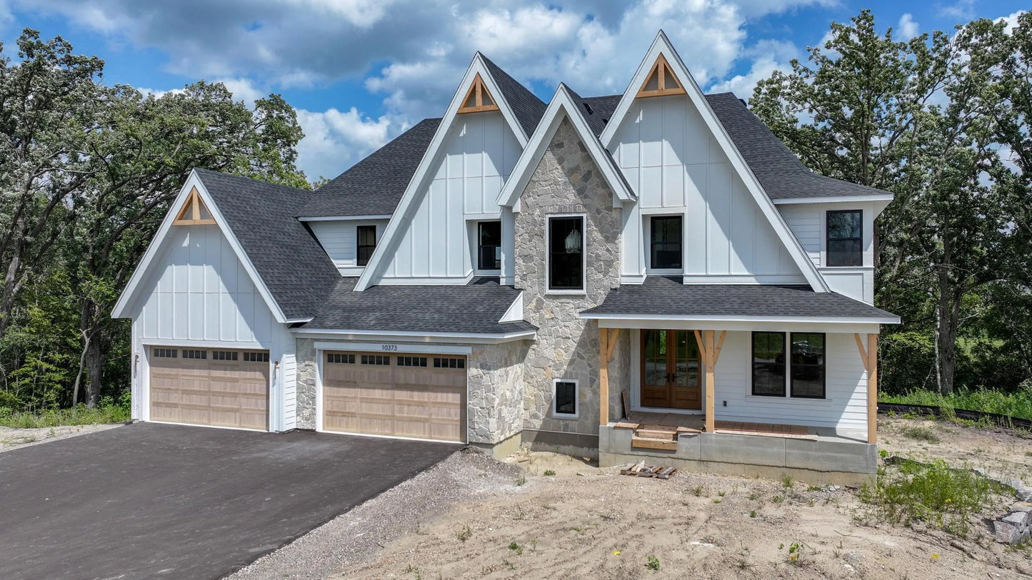 10373 Mallard Drive, Victoria, MN 55318