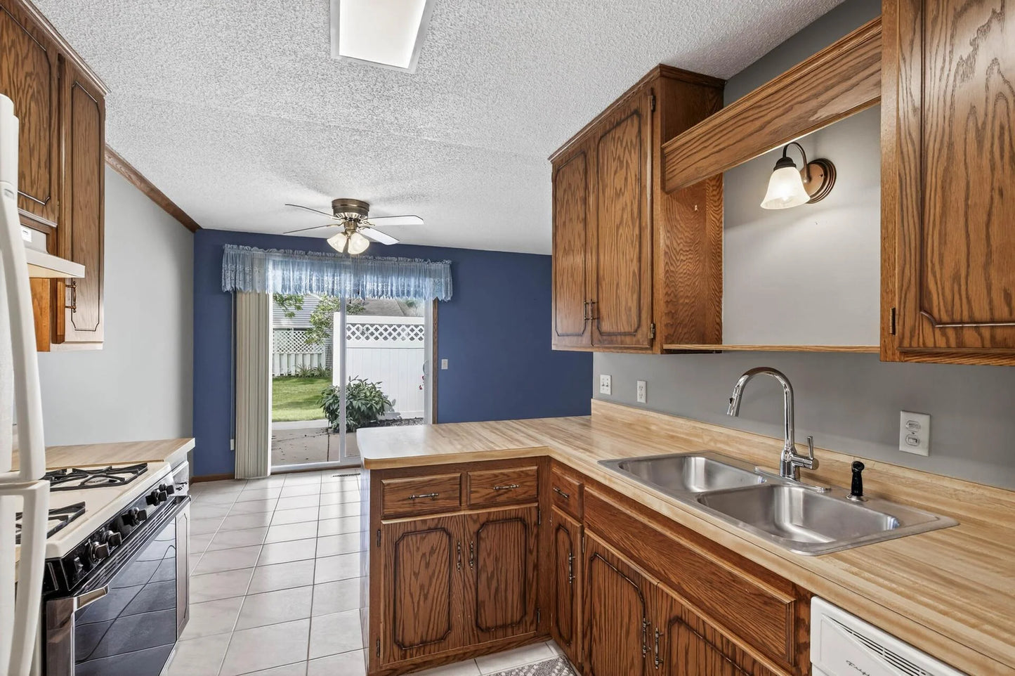5281 149th Street, Apple Valley, MN 55124