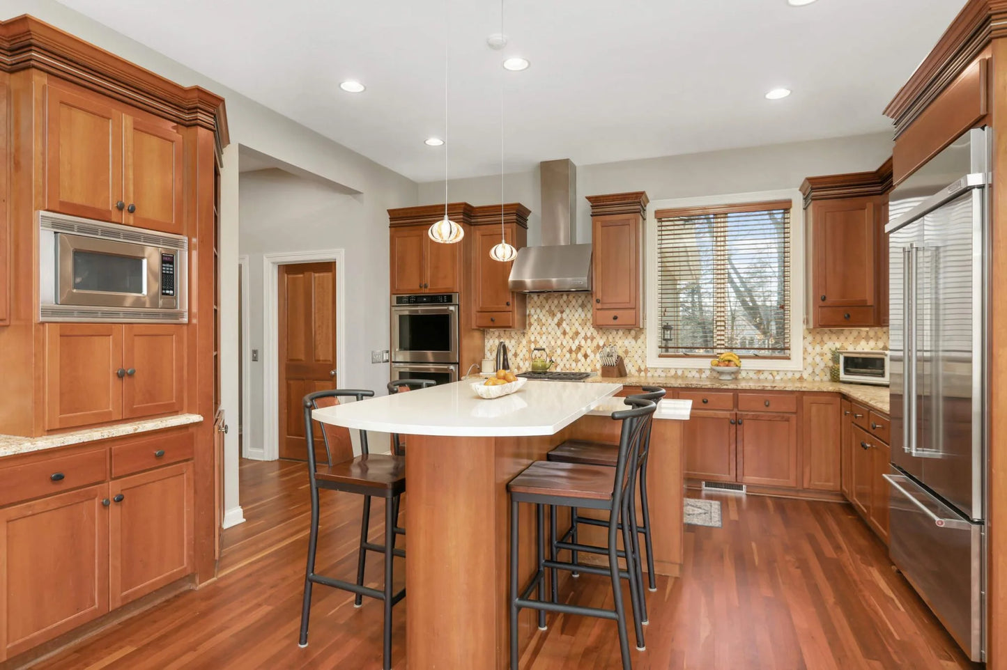 4266 Manor Court Road, Minnetonka, MN 55345