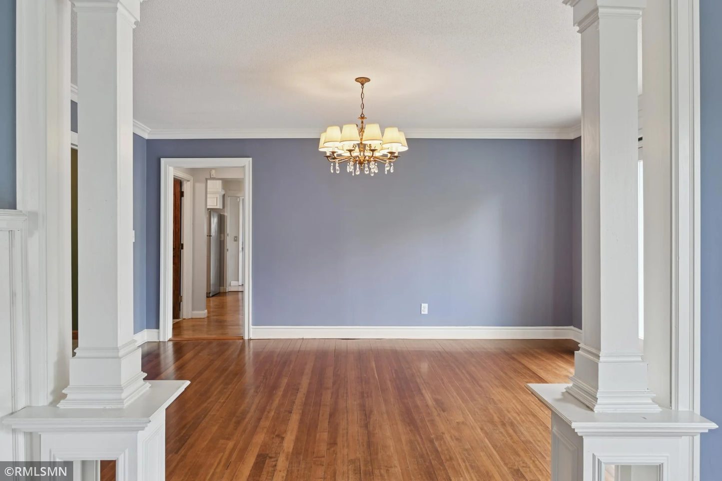 76 Western Avenue, Saint Paul, MN 55102