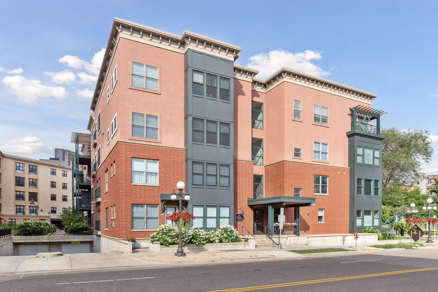 445 Wacouta Street, Saint Paul, MN 55101