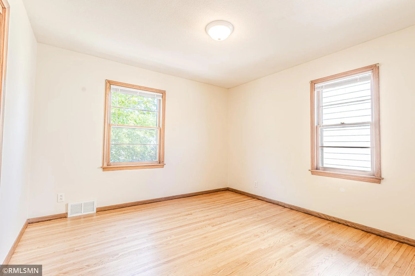 5030 Russell Avenue, Minneapolis, MN 55430