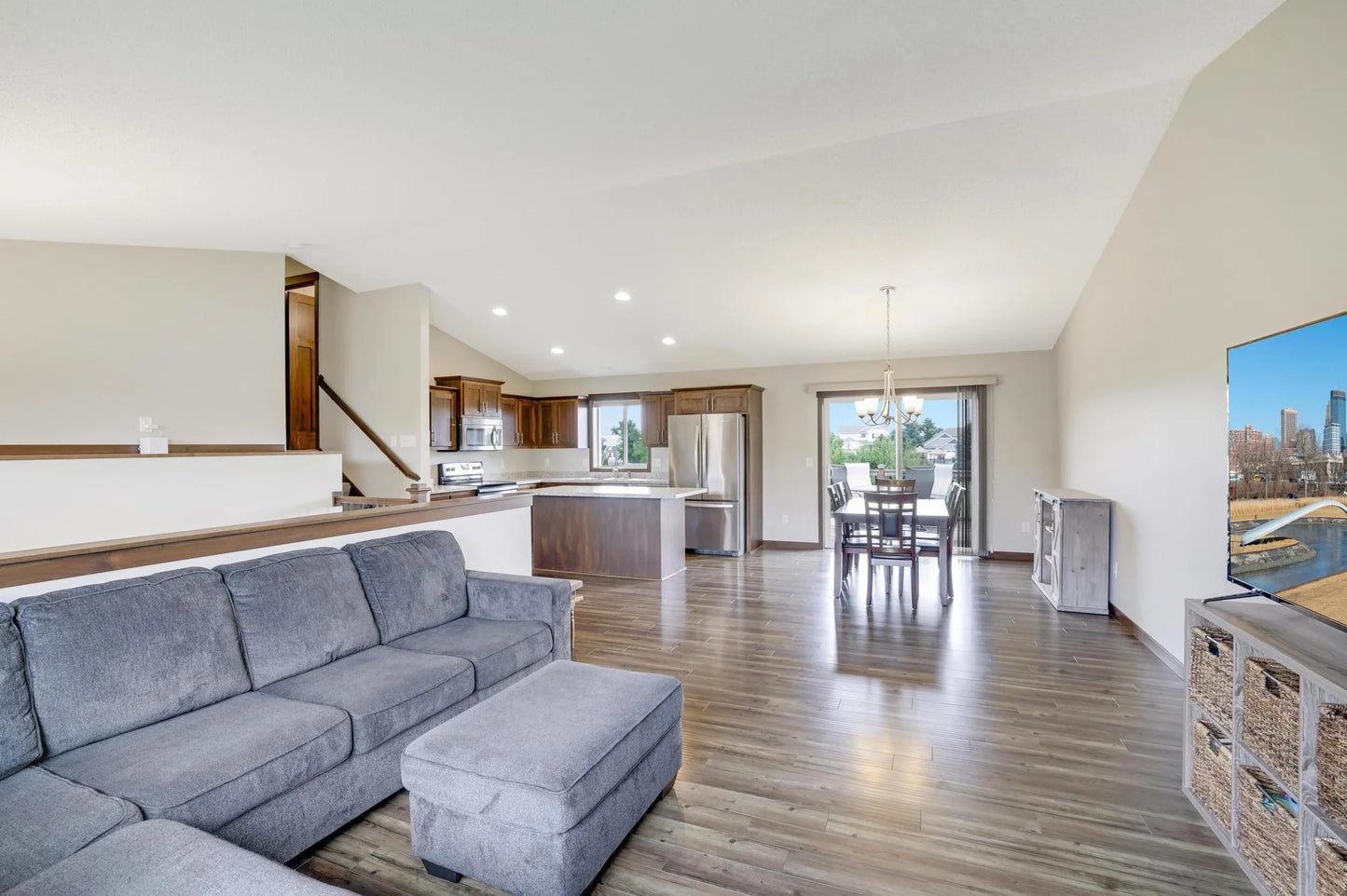 1035 Emerald Street, Hanover, MN 55341