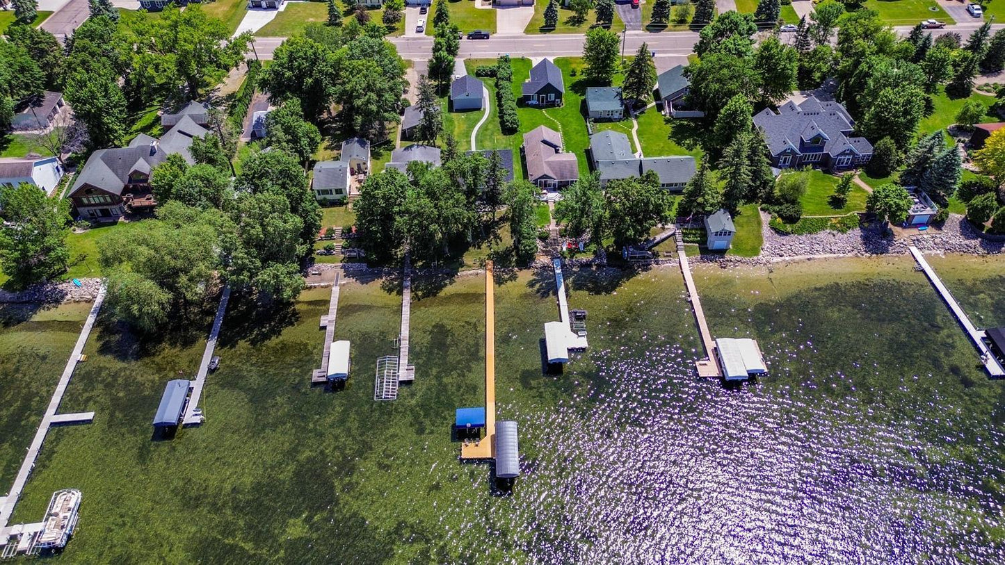 668 Shore Drive, Detroit Lakes, MN 56501