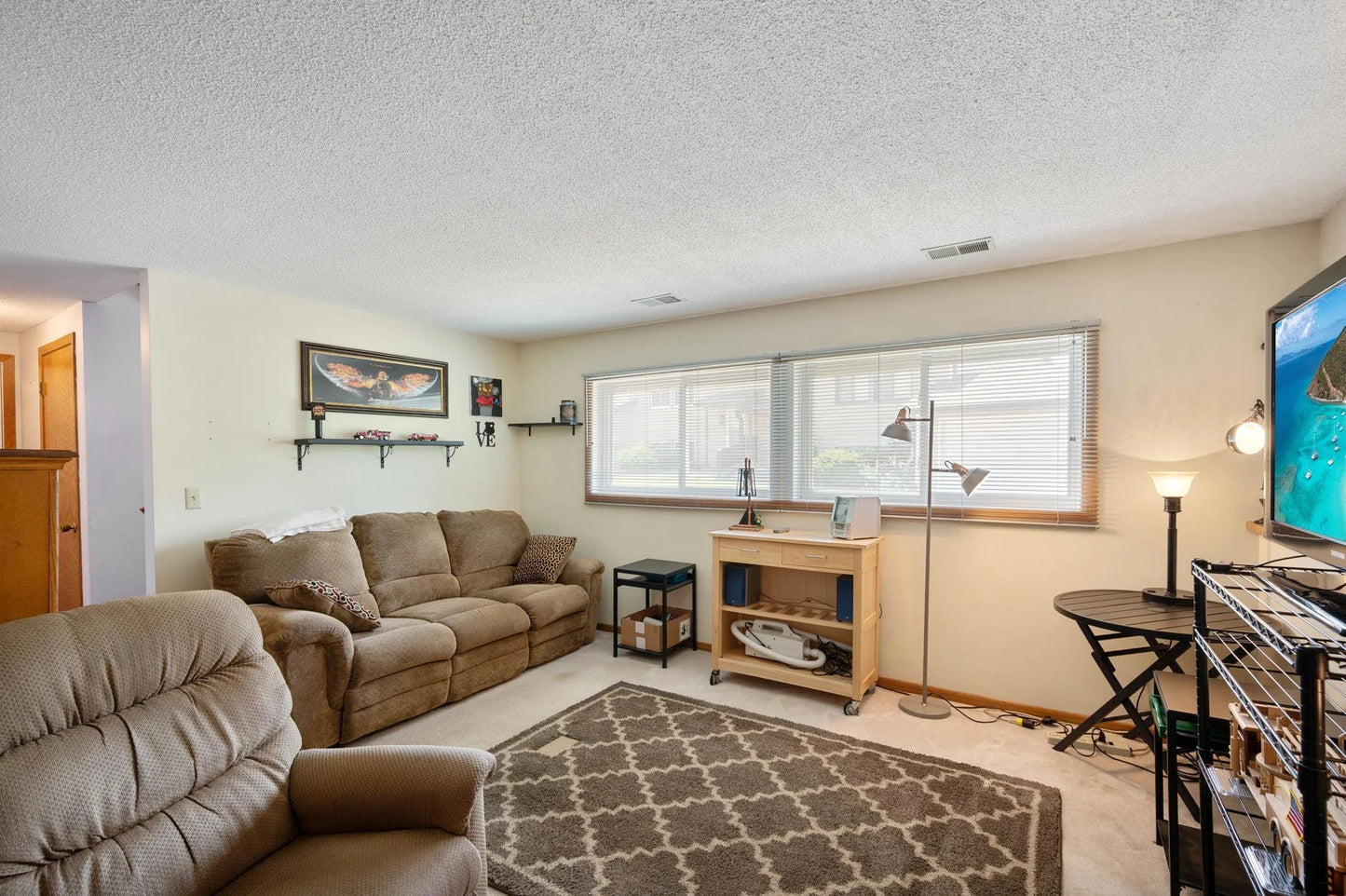 4411 Clover Lane, Eagan, MN 55122