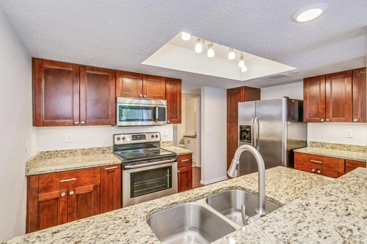 6105 Lincoln Drive, Edina, MN 55436