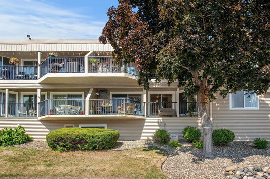 6201 Saint Croix Trail, Oak Park Heights, MN 55082