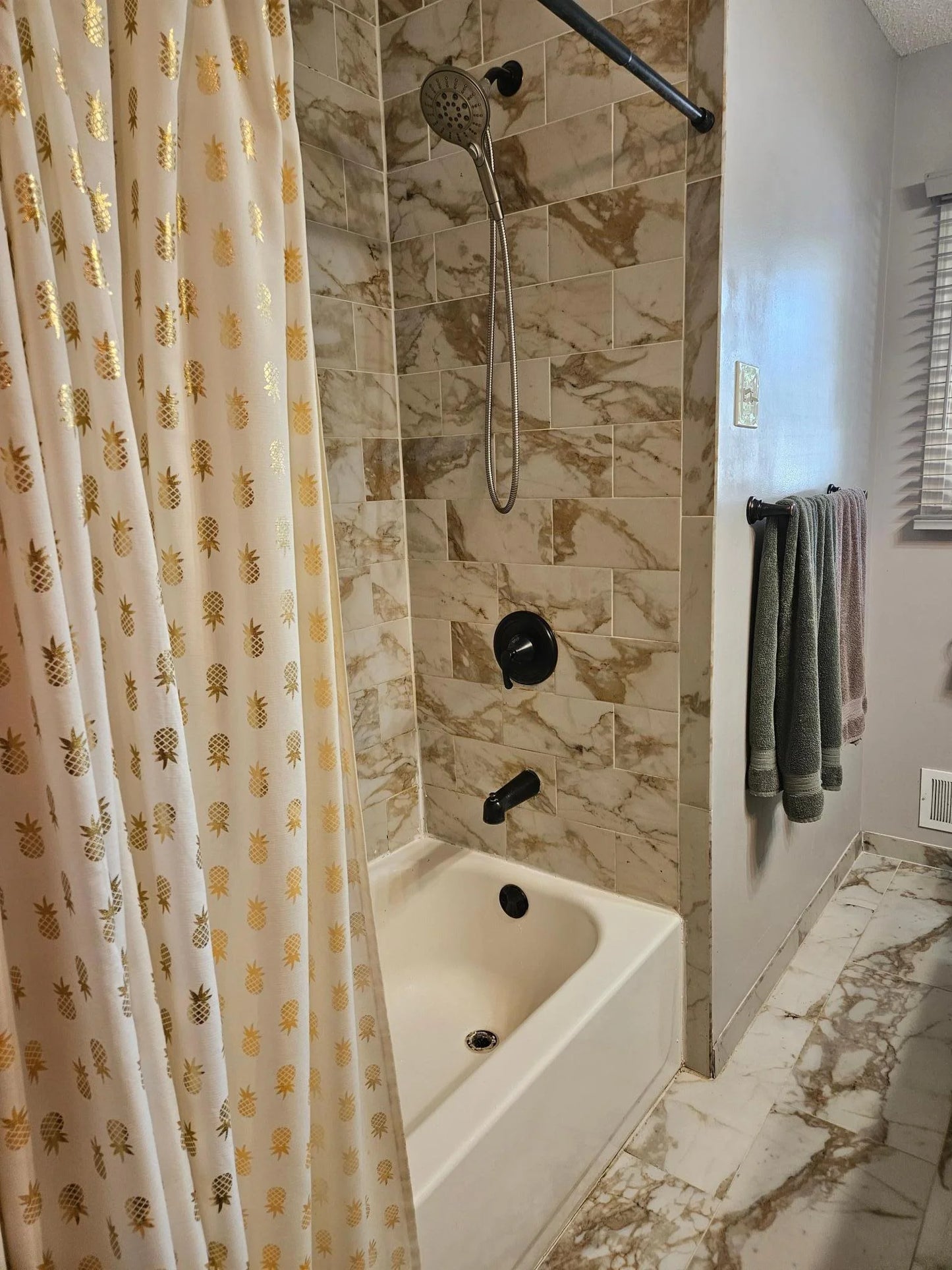 5306 Boulder Lane , Brooklyn Center, MN 55429