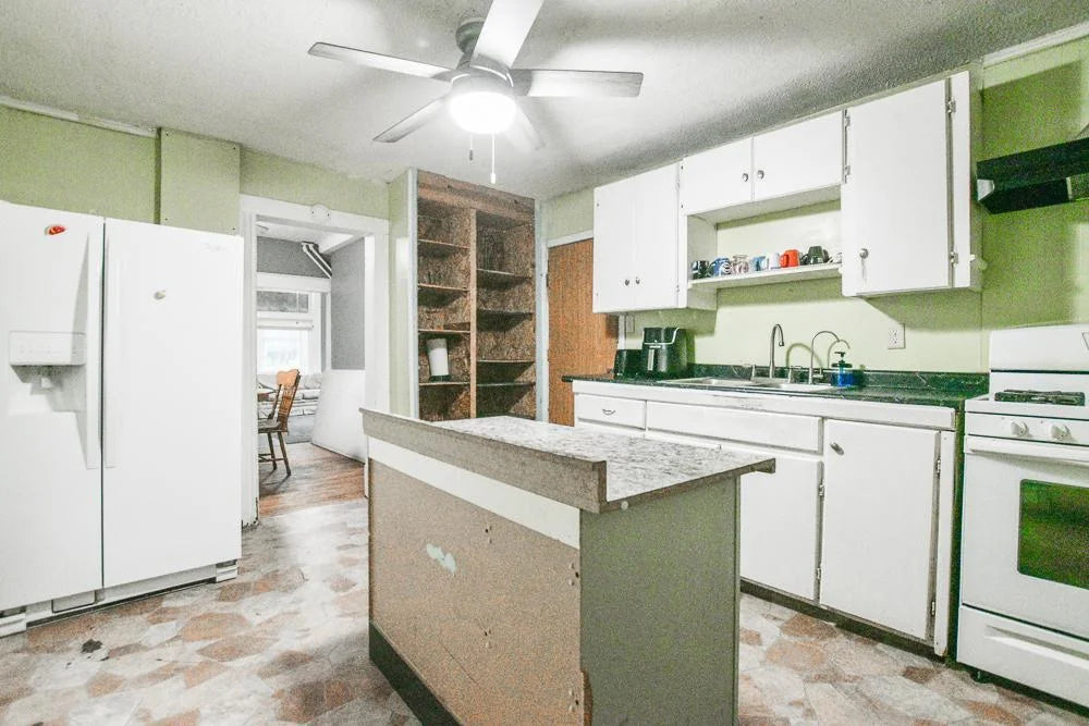 792 Cook Avenue, Saint Paul, MN 55106