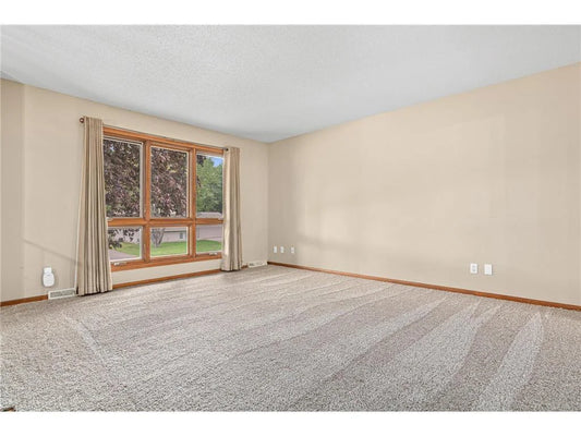 4418 Chowen Avenue, Robbinsdale, MN 55422