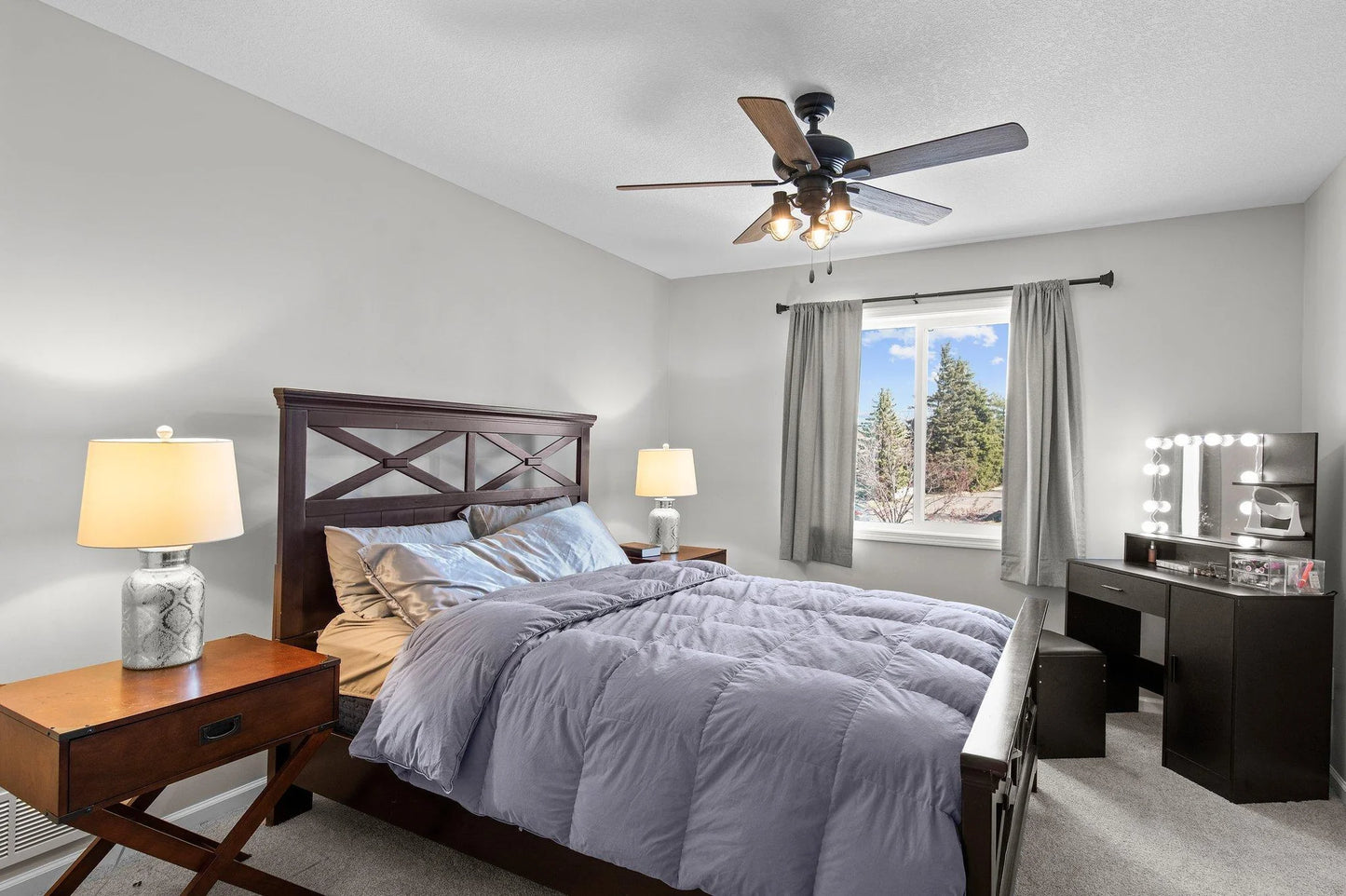1030 Pond View Court, Vadnais Heights, MN 55127