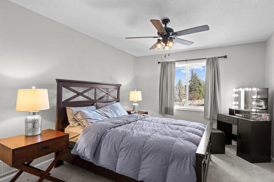 1030 Pond View Court, Vadnais Heights, MN 55127