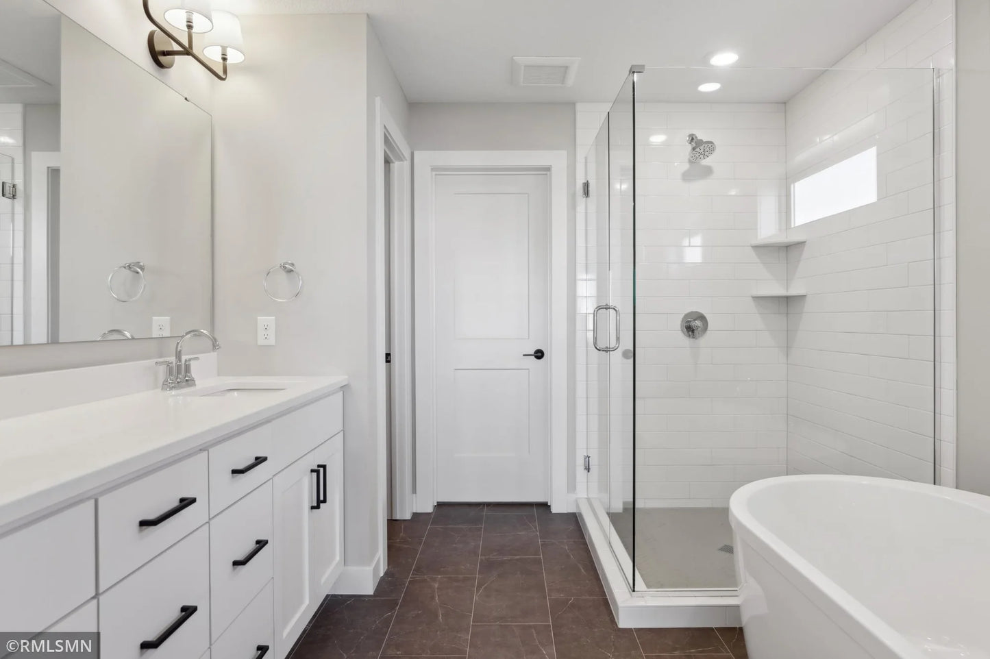 5062 Airlake Draw , Woodbury, MN 55129