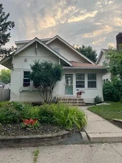 4240 Park Avenue, Minneapolis, MN 55407