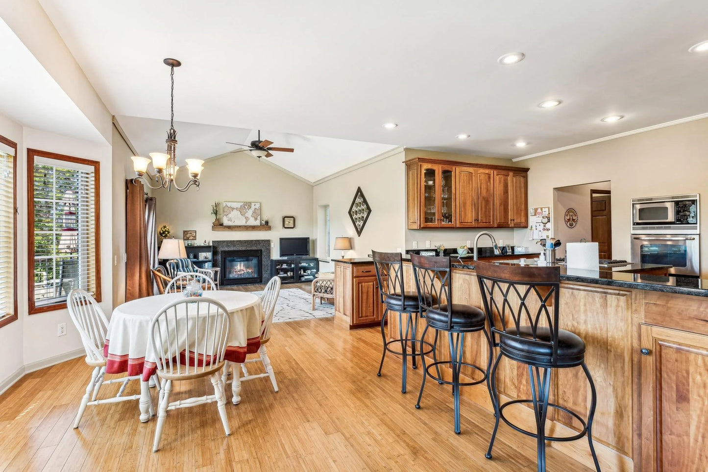 5057 Fairhill Drive, Buffalo, MN 55313