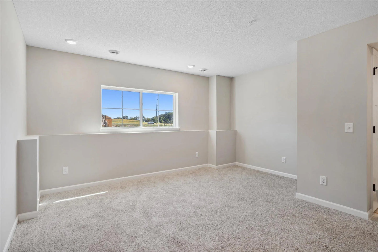 10387 Birchwood Circle, Victoria, MN 55318
