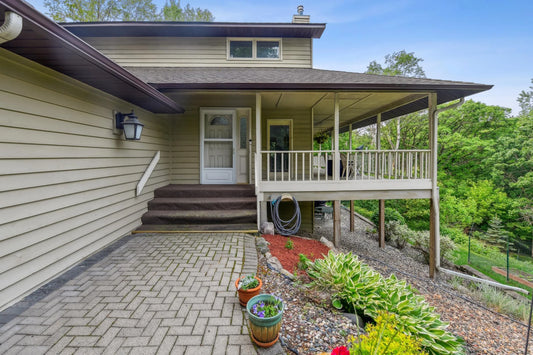 4731 Walden Drive, Eagan, MN 55122