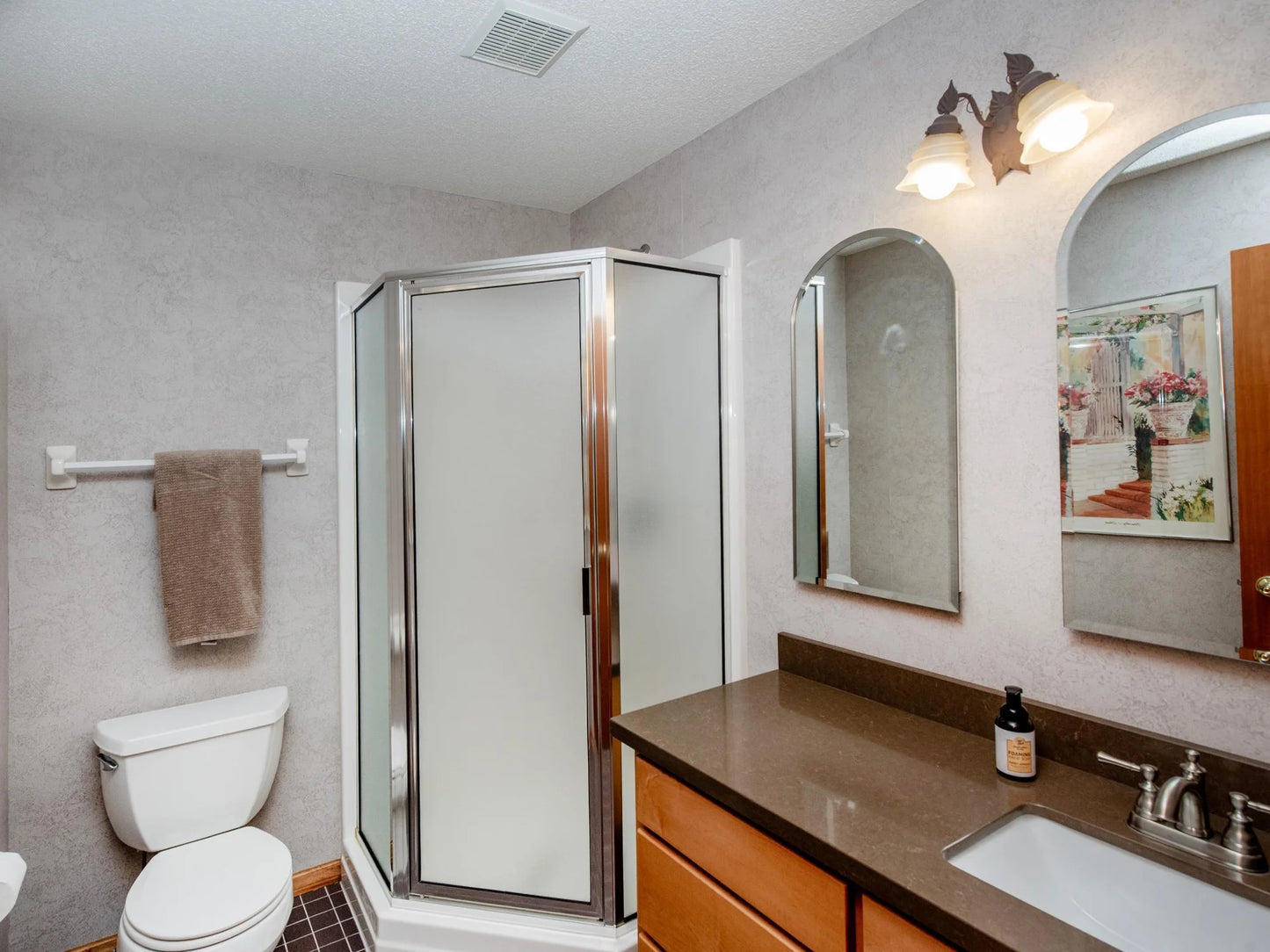 1407 Midway Parkway, Saint Paul, MN 55108