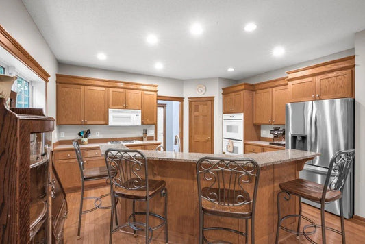 10426 Hidden Oaks Lane, Champlin, MN 55316