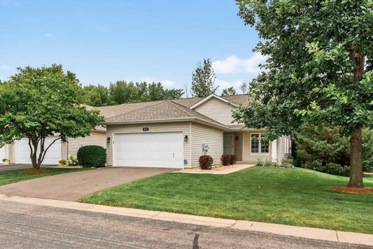 5215 Deerfield Lane, Prior Lake, MN 55372