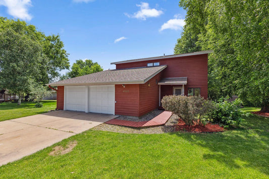 4325 Kirsten Court, Eagan, MN 55123