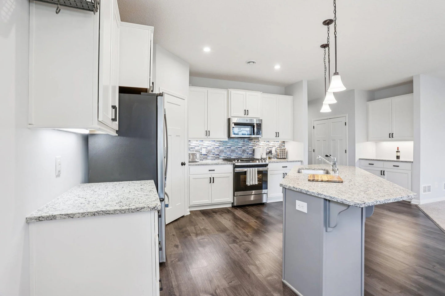4600 Foxglove Drive, Minnetrista, MN 55331