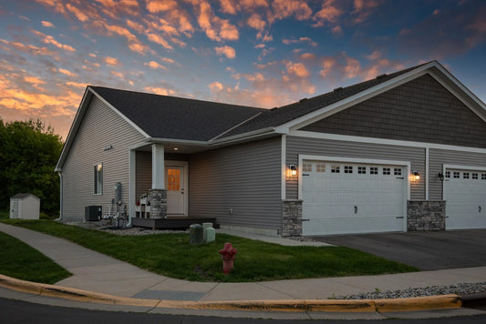 515 Marsh Path, Norwood Young America, MN 55397