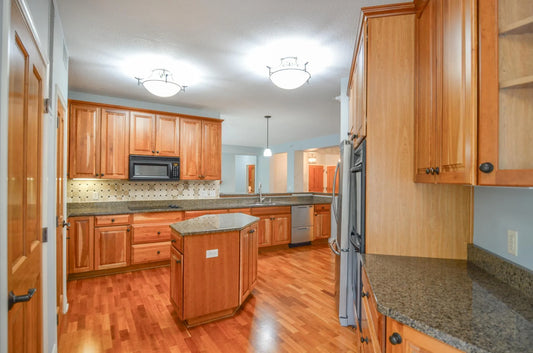 5225 Grandview Square, Edina, MN 55436