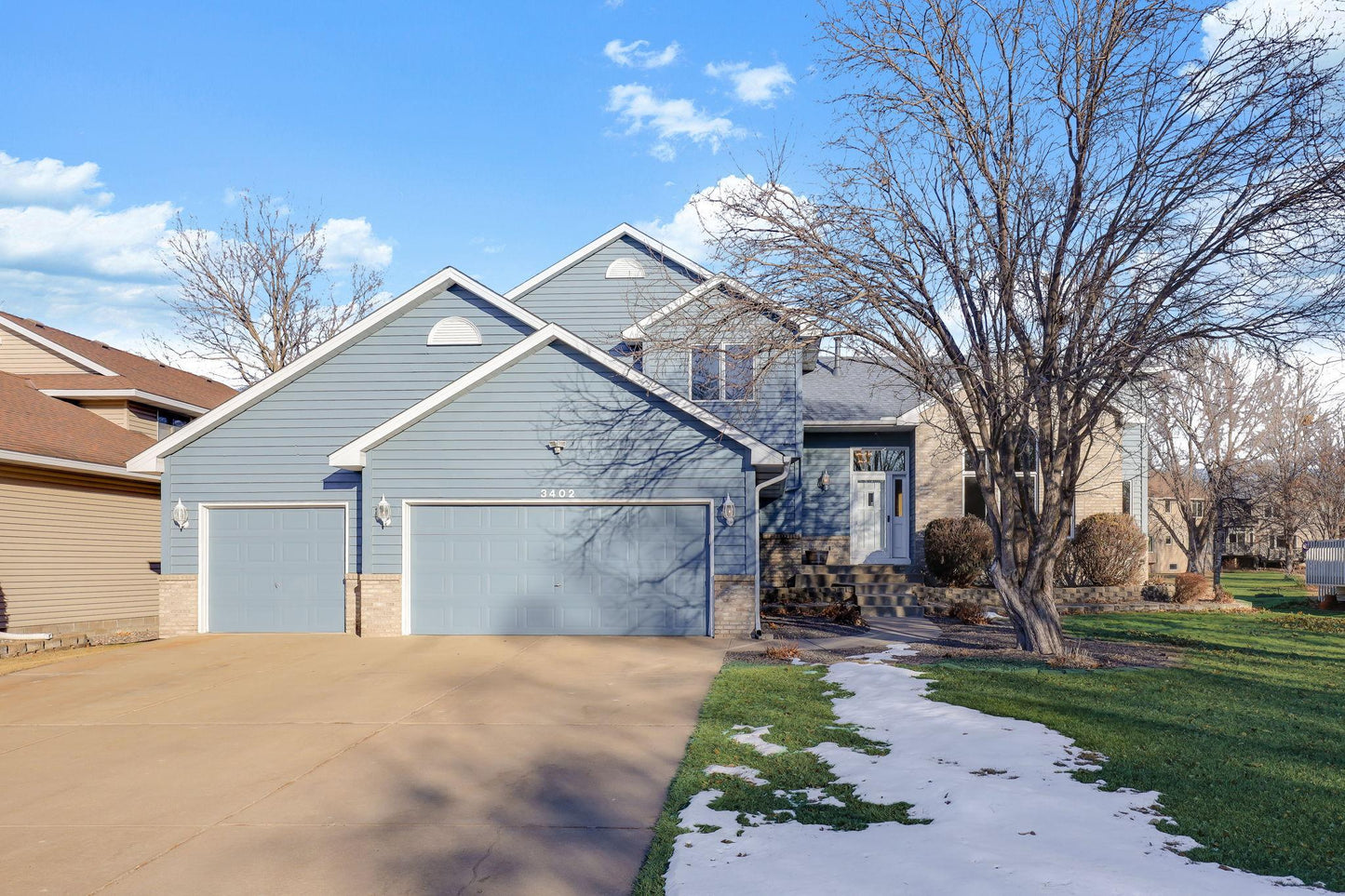 3402 Highlands Road, Brooklyn Park, MN 55443