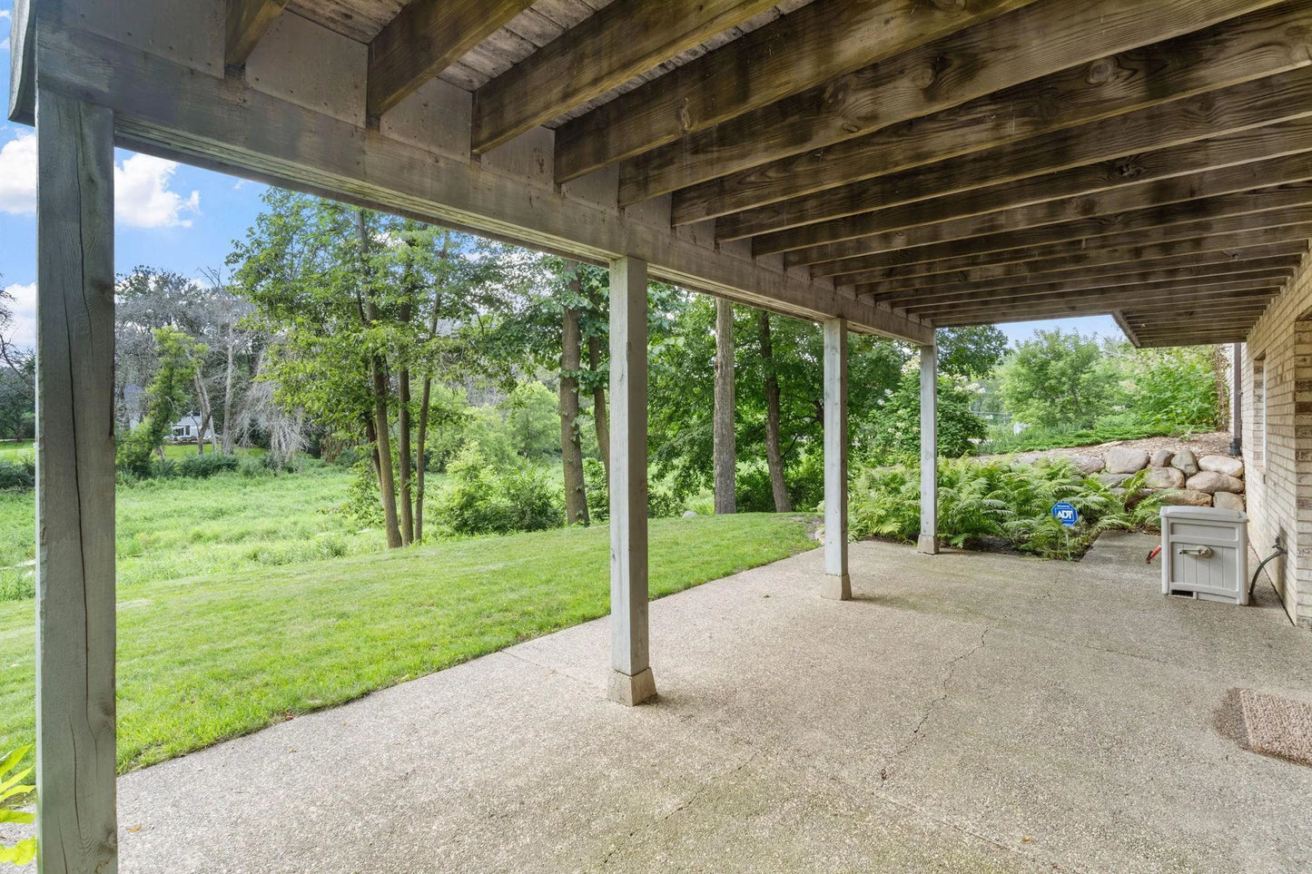 481 Peavey Lane, Wayzata, MN 55391
