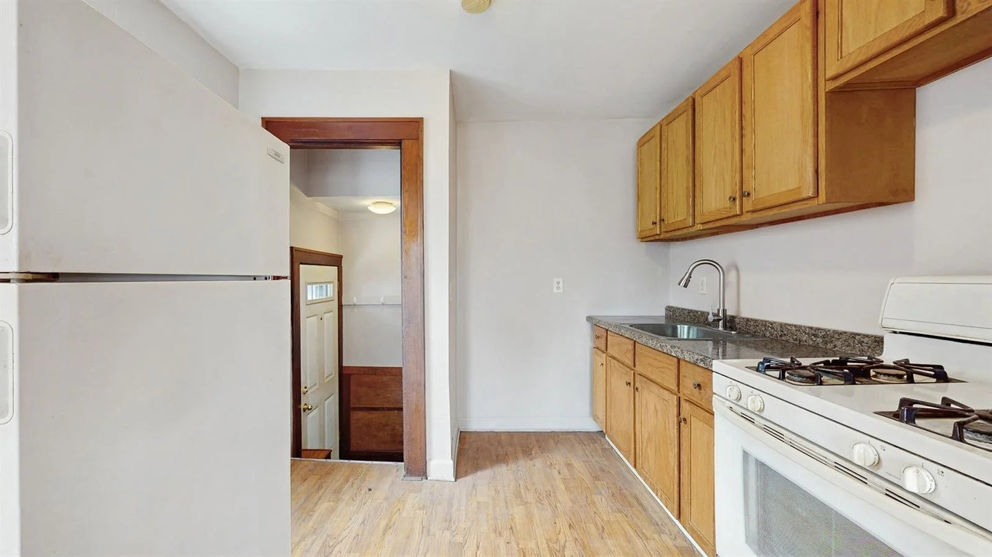 1038 23rd Avenue, Minneapolis, MN 55414