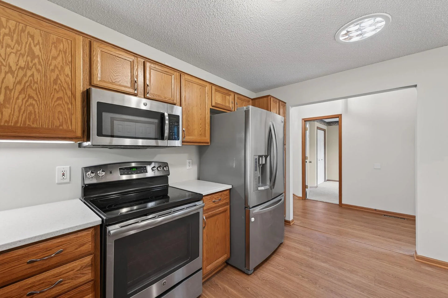 5215 Deerfield Lane, Prior Lake, MN 55372