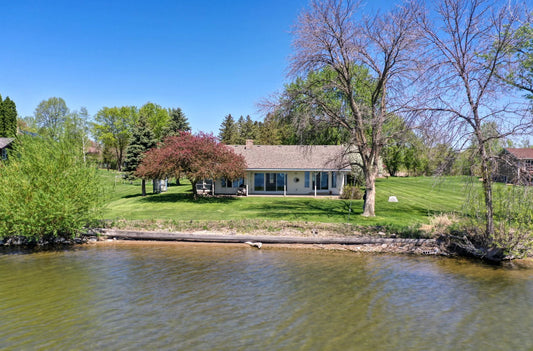 5225 217th Street, Forest Lake, MN 55025