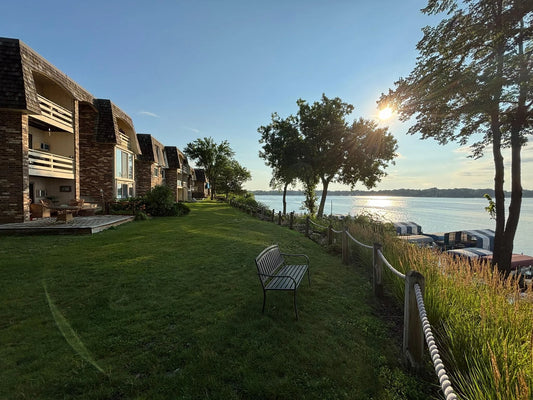 4379 Wilshire Boulevard, Mound, MN 55364
