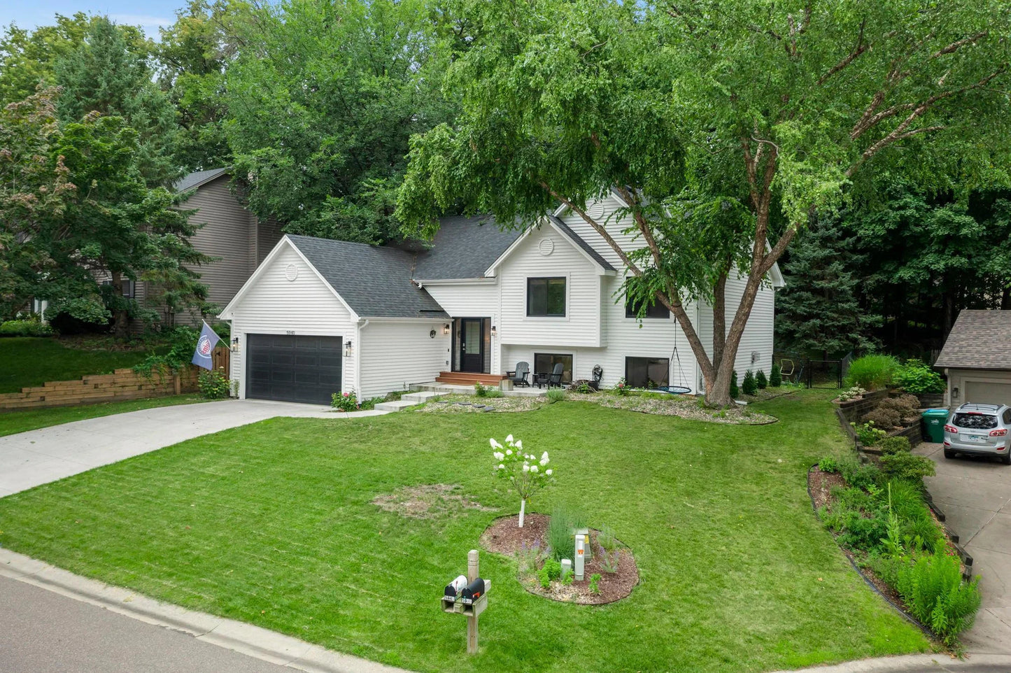 5940 Mc Kinley Place, Excelsior, MN 55331