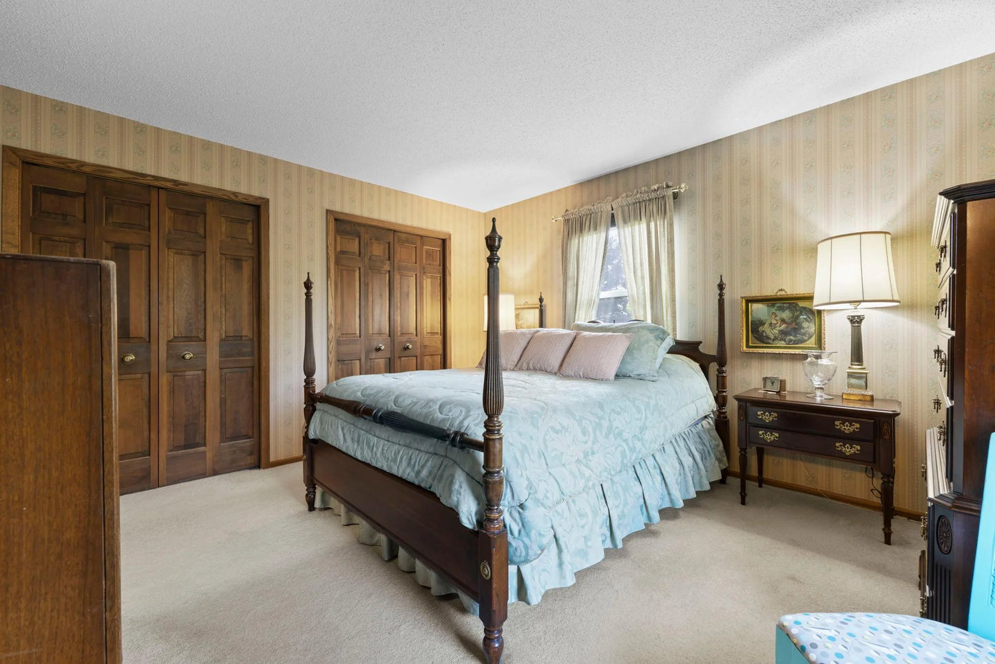 4466 Victoria Street, Shoreview, MN 55126