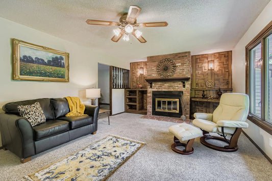 4250 Victoria Street, Shoreview, MN 55126