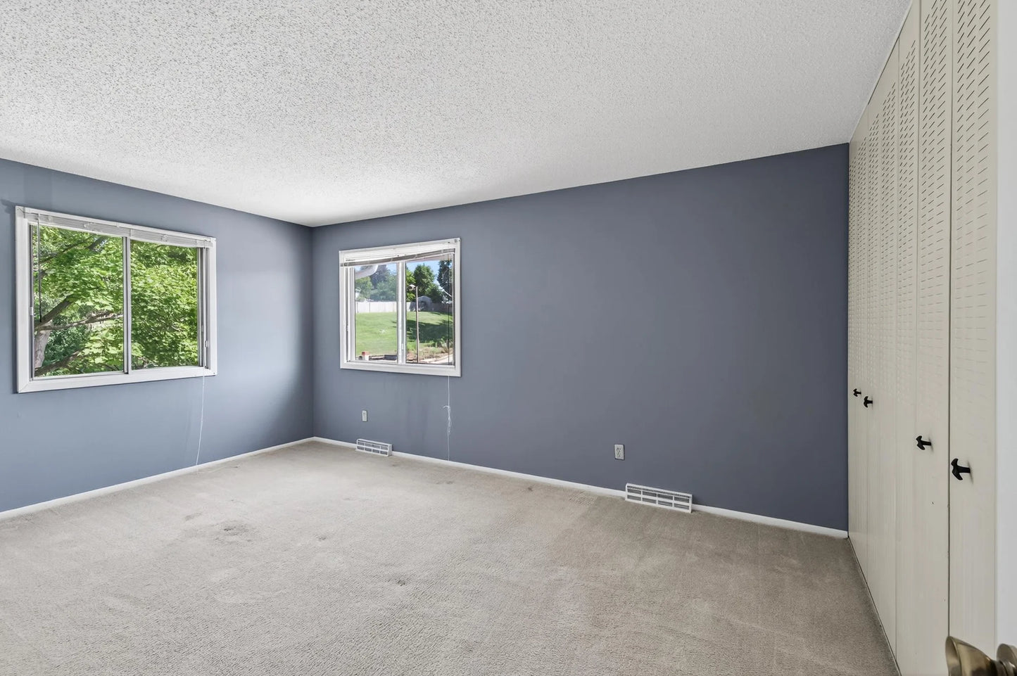 2365 Dorland Lane, Maplewood, MN 55119