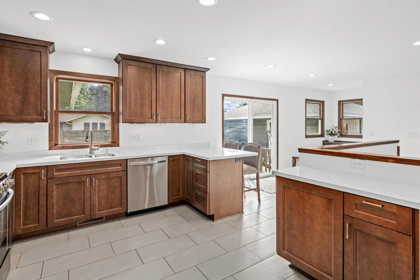 10249 Clinton Avenue, Bloomington, MN 55420